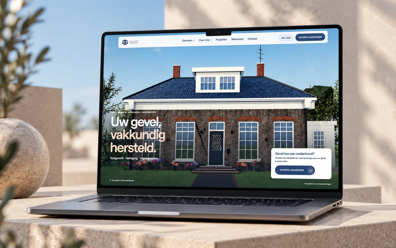 De website van Gellekom Gevelwerken B.V. op drie smartphones